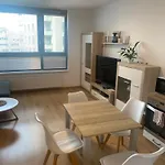 Lägenhet Citypark Apartment, Free Parking & Ac Bratislava