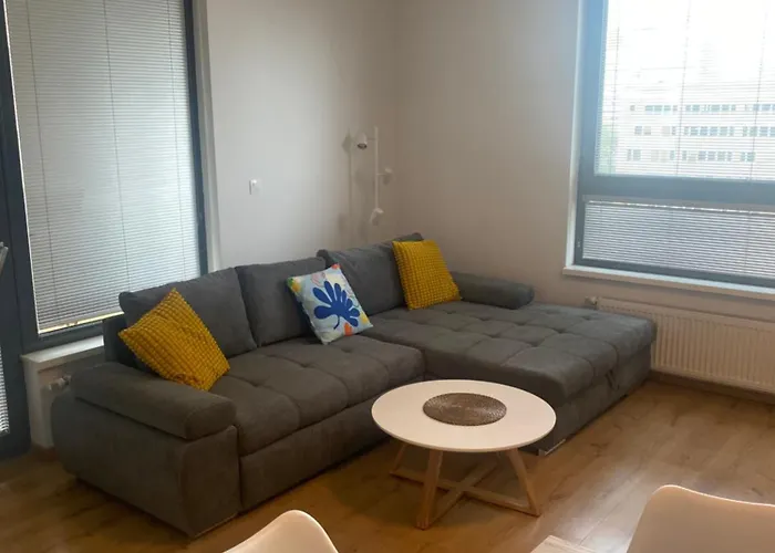 Citypark Apartment, Free Parking & Ac 아파트 브라티슬라바