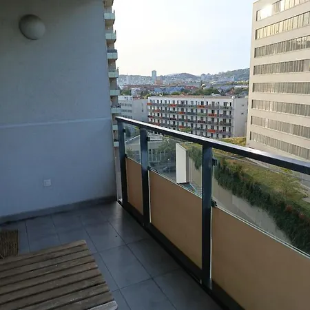 Lejlighed Citypark Apartment, Free Parking & Ac