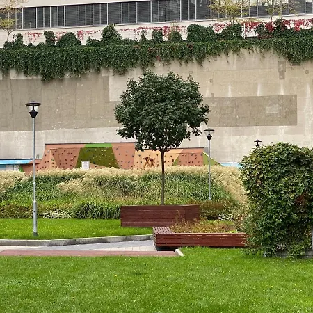 Διαμέρισμα Citypark Apartment, Free Parking & Ac Μπρατισλάβα