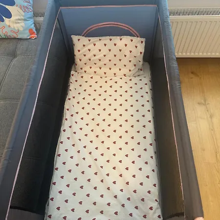 Citypark Apartment, Free Parking & Ac * Μπρατισλάβα